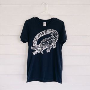 Catfish and The Bottlemen Official 2017 North American Tour Shirt 🐊🖤